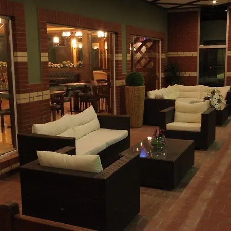 فندق Padok Premium & Stables 4*