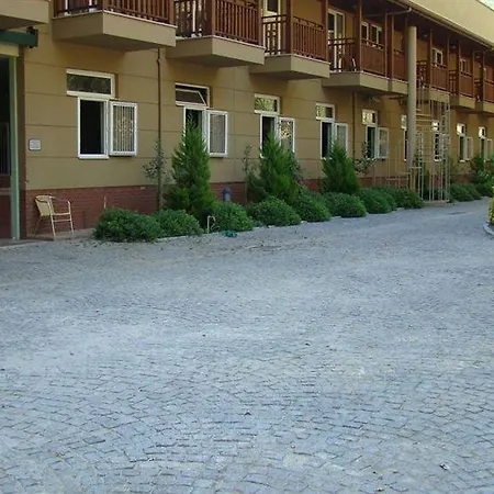 Padok Premium & Stables 4* Gokova
