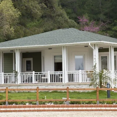 Ξενοδοχείο Padok Premium & Stables