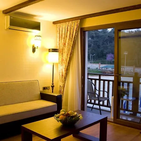 Padok Premium & Stables 4*