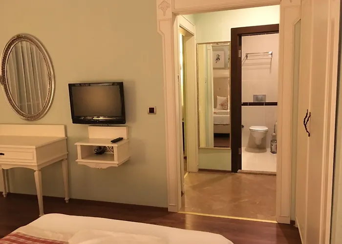 Padok Premium & Stables Hotel